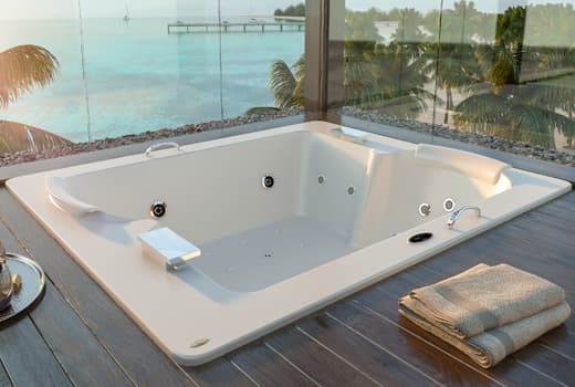 BANHEIRA DE HIDROMASSAGEM JACUZZI ADRIATICA